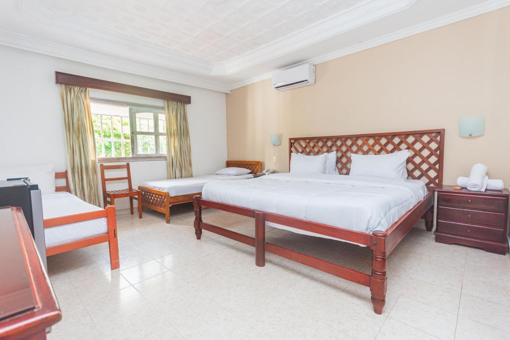 Hotel Baluarte Coast Картахена Экстерьер фото