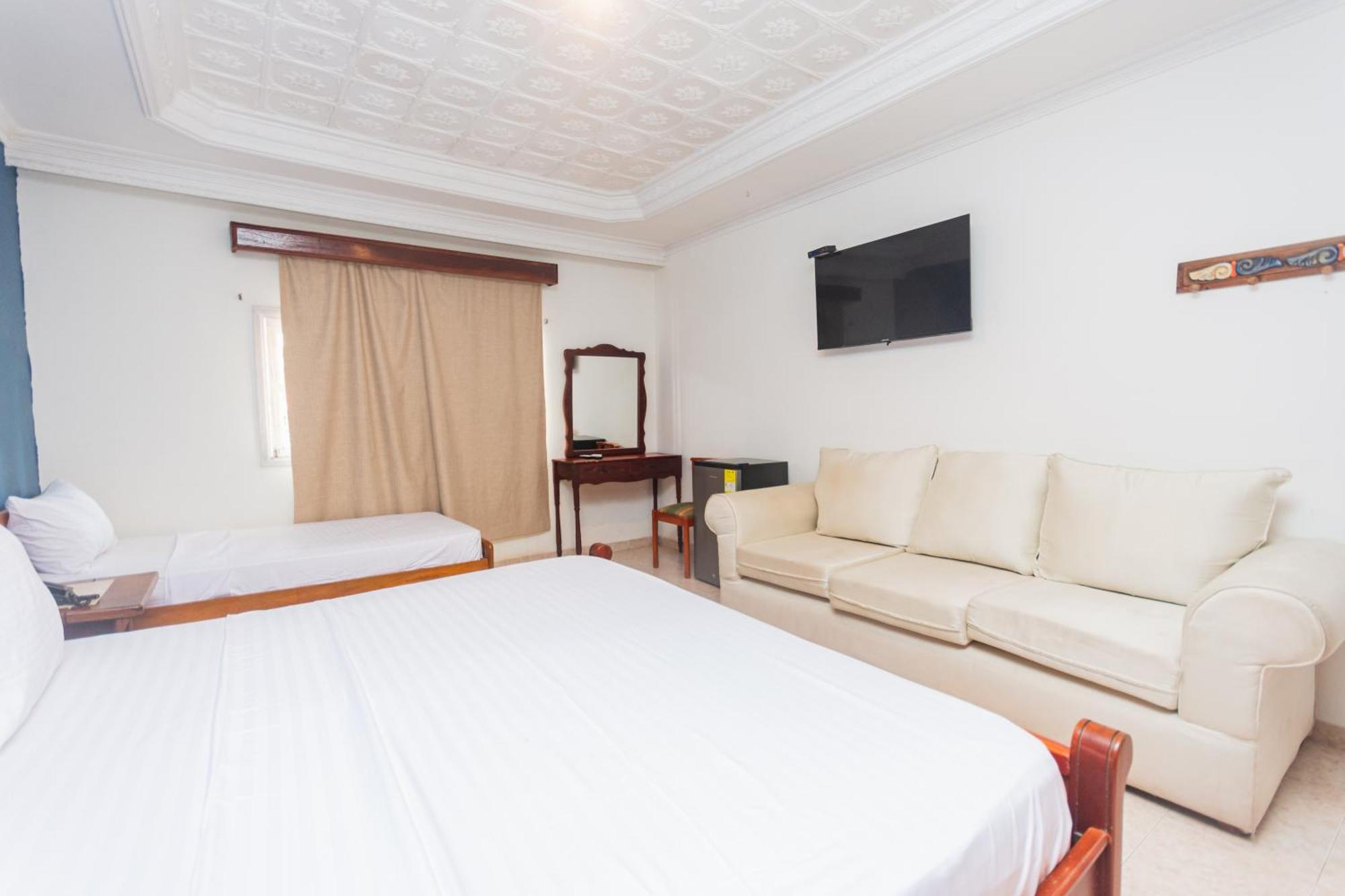 Hotel Baluarte Coast Картахена Экстерьер фото
