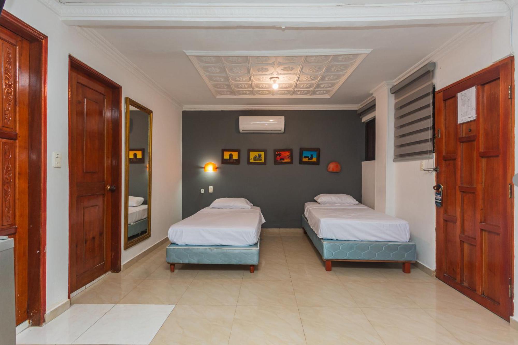 Hotel Baluarte Coast Картахена Экстерьер фото