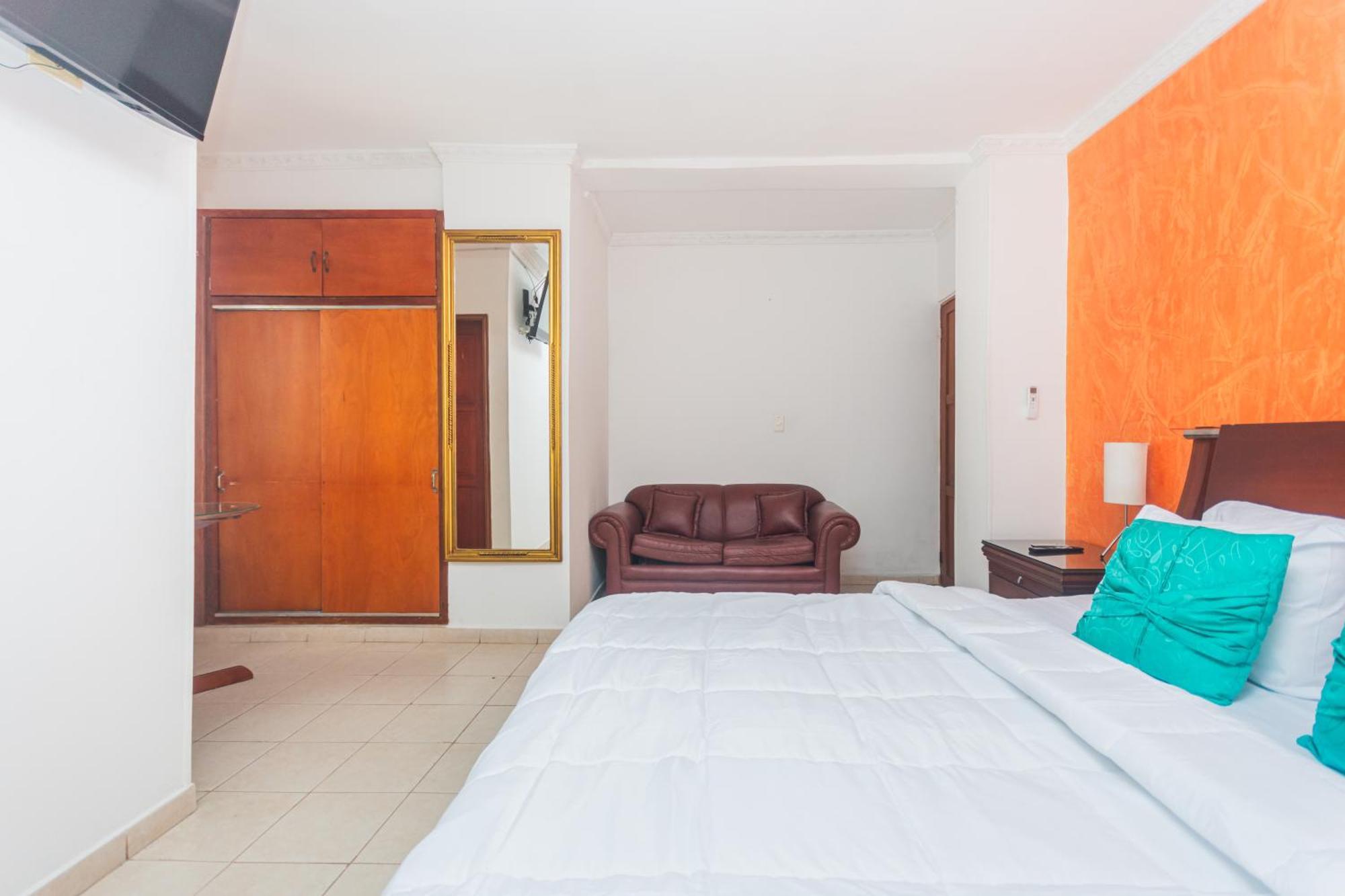 Hotel Baluarte Coast Картахена Экстерьер фото