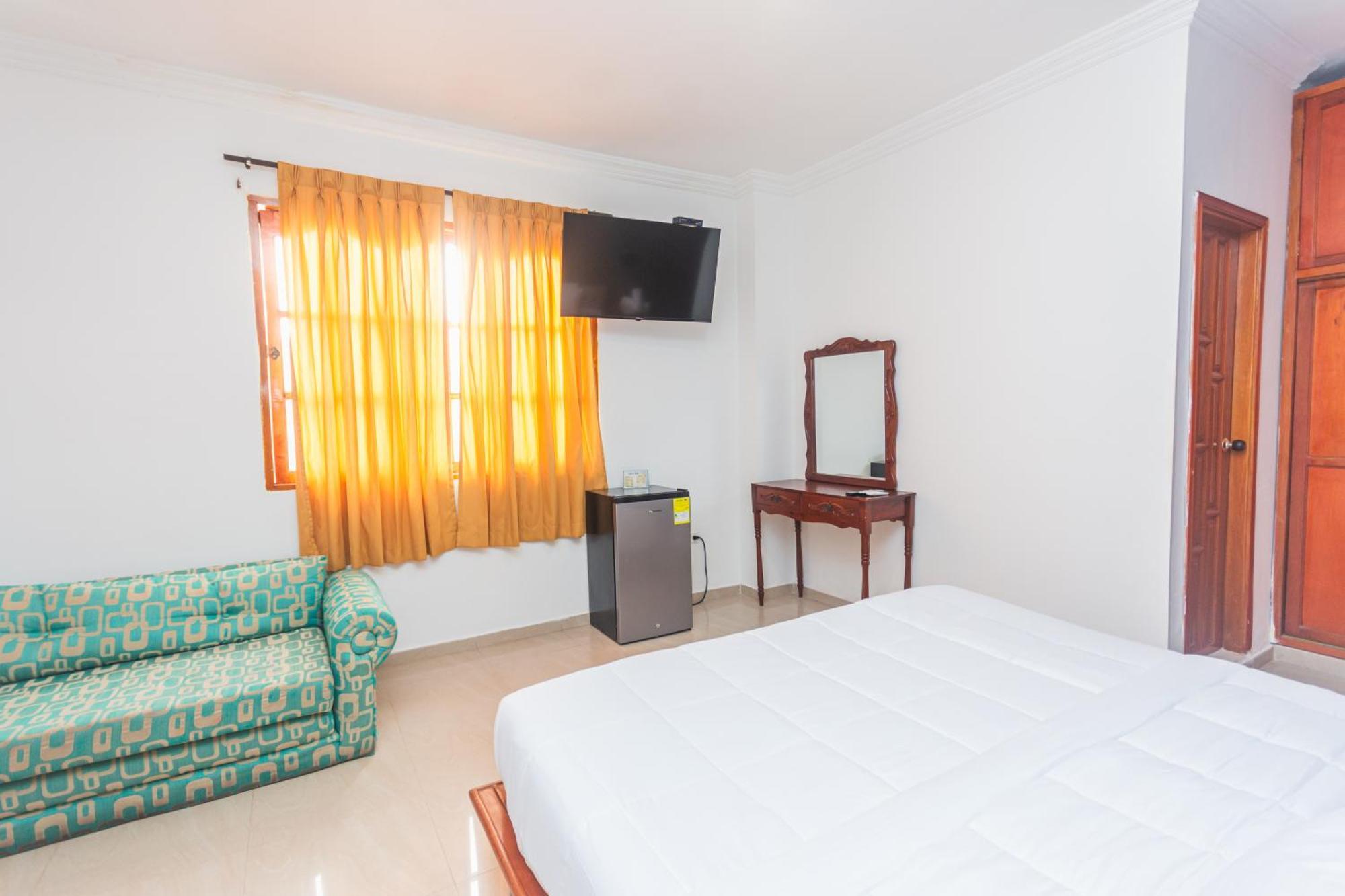 Hotel Baluarte Coast Картахена Экстерьер фото