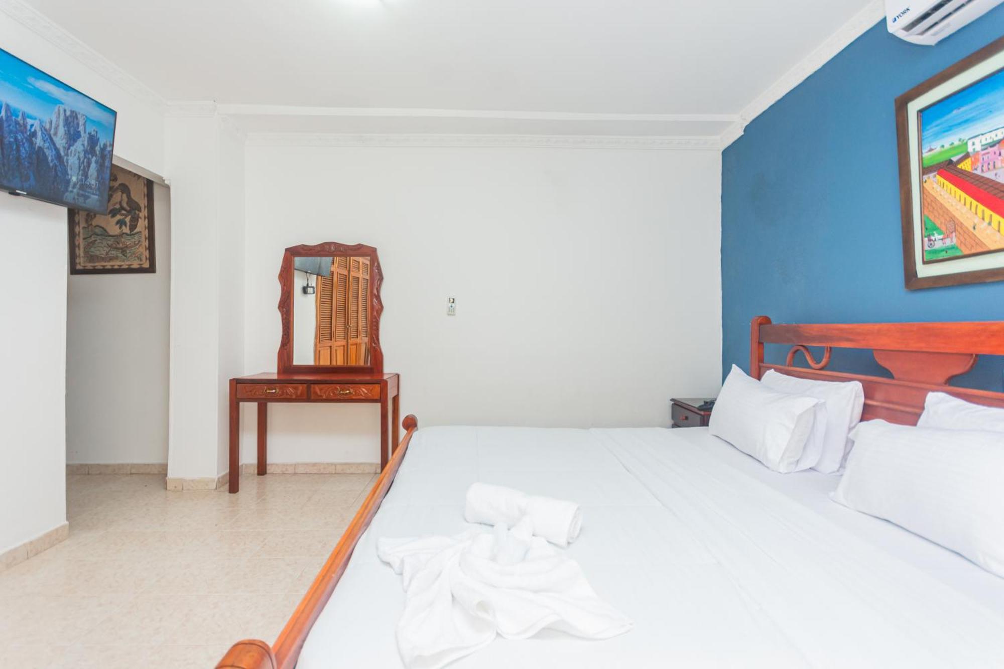 Hotel Baluarte Coast Картахена Экстерьер фото